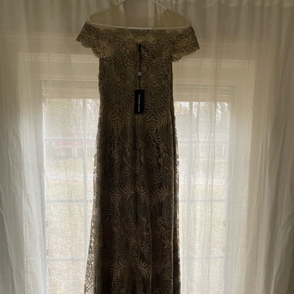 Tadashi Shoji Illusion Off the Shoulder Lace Gown - Picture 8 of 10